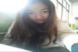 安妮 13、kittyannie基蒂安妮 ...                 danci.gjcha.com               《你好安妮》-安妮虽然失去双亲仍笑着生存的可爱的红发雀斑女孩                                           01:19                    点击进入沉浸观看                00:00 / 00:00                         播放：963次简介： 你好安妮 动漫 动漫名 国产动漫 安妮 红发雀斑女孩 二人5 作本浩一 野原出奔跑在原野上水寄在中 水色小追空上水色的小仰望追逐的天空 雨遭想出如果遇到冰冷的雨...     80音乐分享君2022年1月27日    你好安妮 - 全部影评 - 豆瓣        1. 一个美食博主和一个时尚博主一起旅行并互相撩的故事